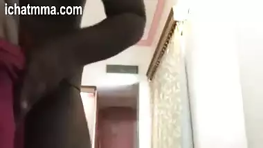Sexy Tamil Aunty Eating Penis Of Young Neighbor Before Fingering