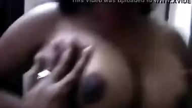 Nudectelgu milf boobs show