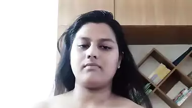 Massive tits MILF goes topless in video making