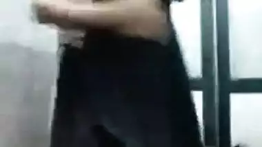 Bangalore sexy girl shaved pussy fucking mms