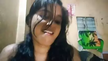 Desi wife fucking husband penis with nude body show